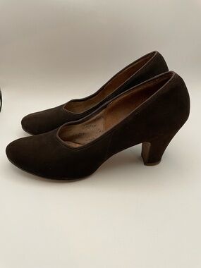 RARE 1930s 1940s Vintage Bonwit Teller Red Cross Brown Heels Pumps Sz 10 Pinup